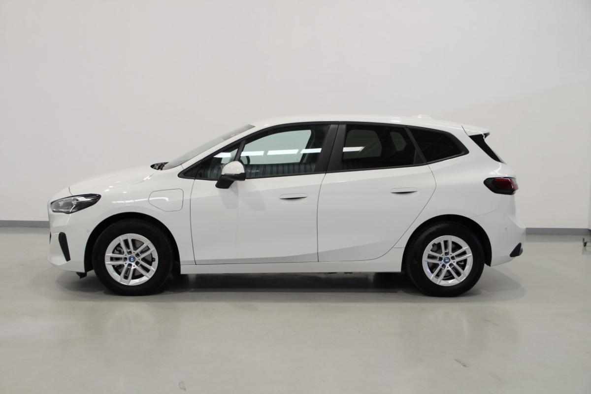 bmw-serie-2-225e-xdrive-2024-hibrido-plug-in-1499cc