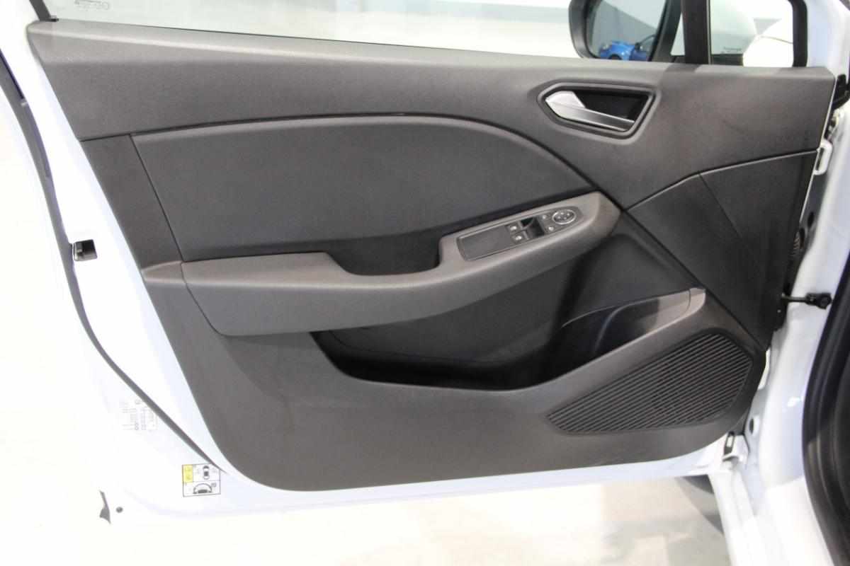renault-clio-1-5-blue-dci-2021-diesel-1461cc