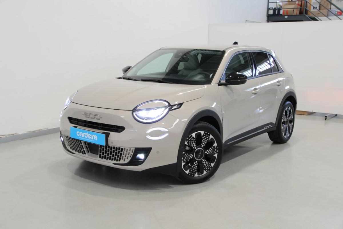 fiat-600-600e-54-kwh-2024-eletrico