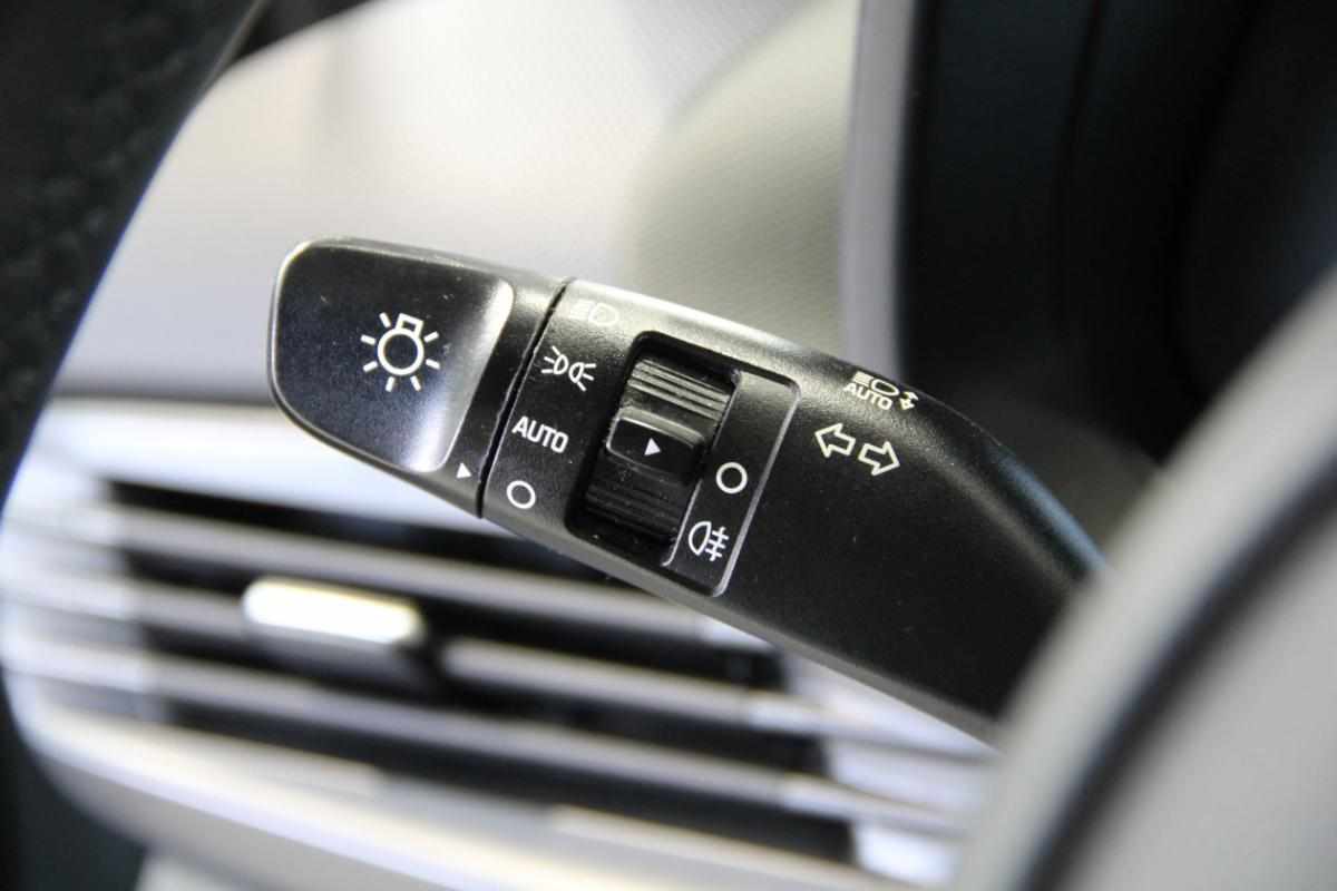 hyundai-bayon-1-0-t-gdi-2023-gasolina-998cc