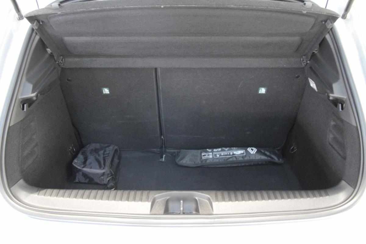 renault-clio-2023-gasolina-999cc