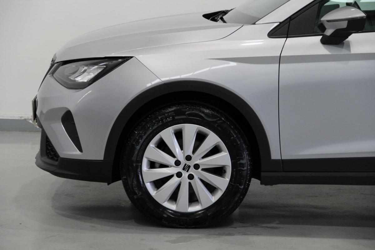 seat-arona-1-0-tsi-2024-gasolina-999cc