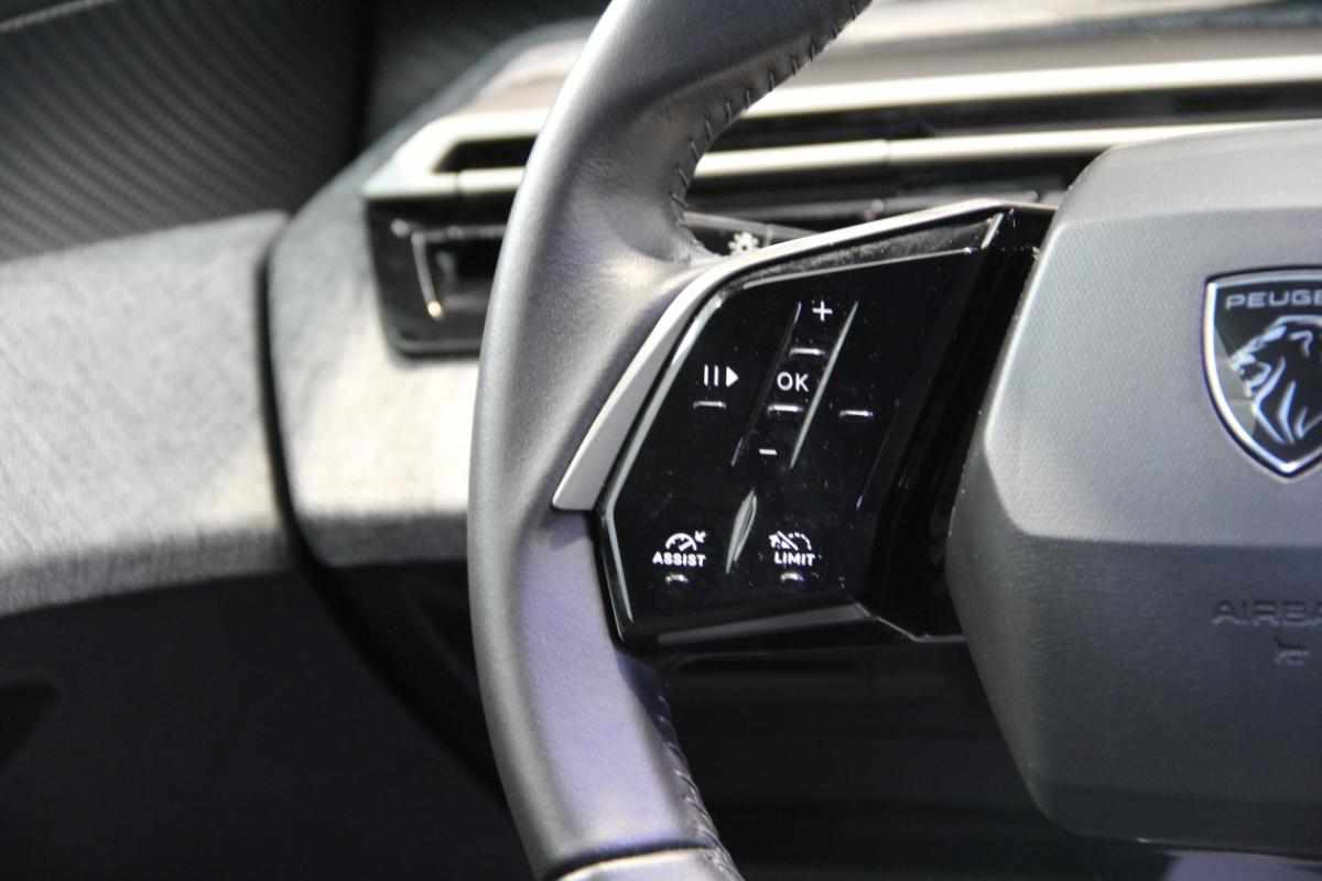 peugeot-3008-1-2-hybrid-2025-gasolina-1199cc