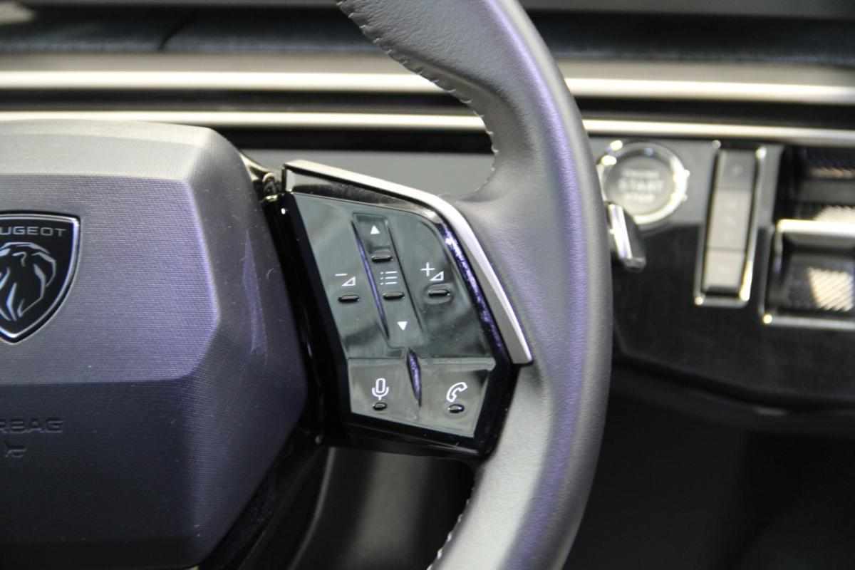 peugeot-3008-1-2-hybrid-2025-gasolina-1199cc
