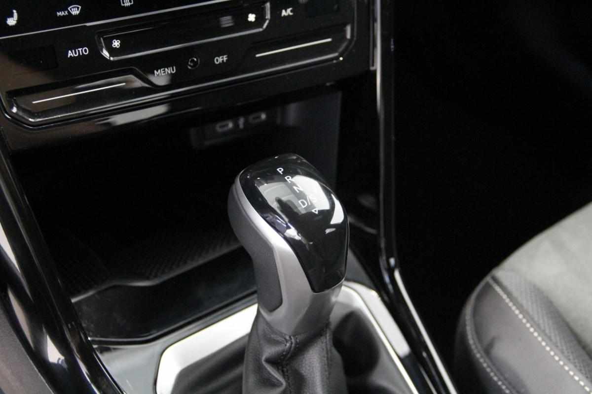 volkswagen-t-roc-1-5-tsi-2025-gasolina-1498cc