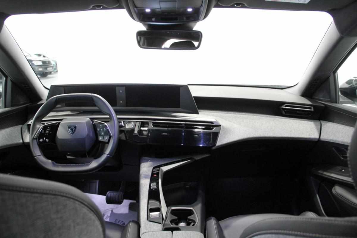 peugeot-5008-1-2-puretech-2025-gasolina-1199cc