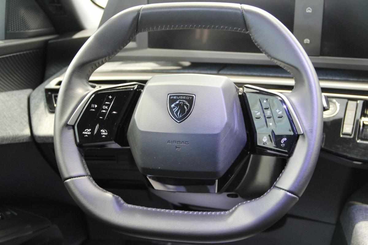 peugeot-5008-1-2-puretech-2025-gasolina-1199cc