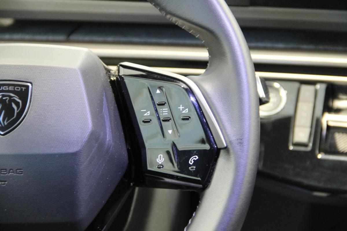 peugeot-5008-1-2-puretech-2025-gasolina-1199cc