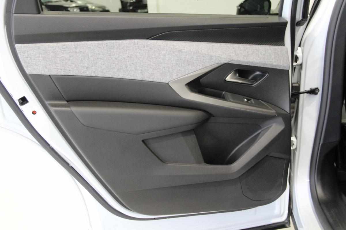 peugeot-5008-1-2-puretech-2025-gasolina-1199cc