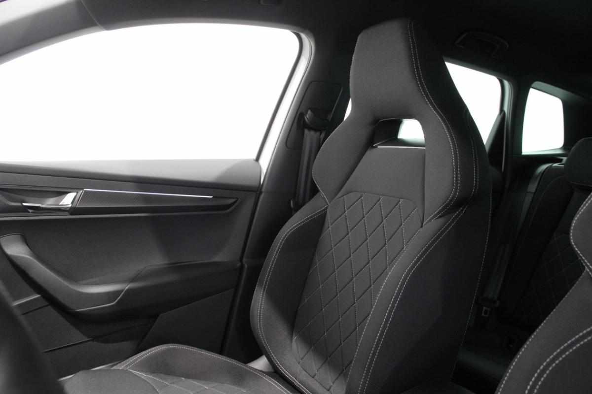 skoda-karoq-1-0-tsi-2025-gasolina-999cc