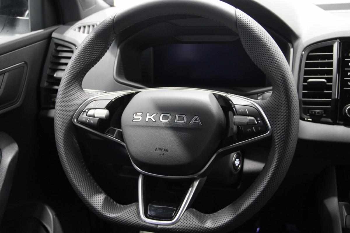 skoda-karoq-1-0-tsi-2025-gasolina-999cc