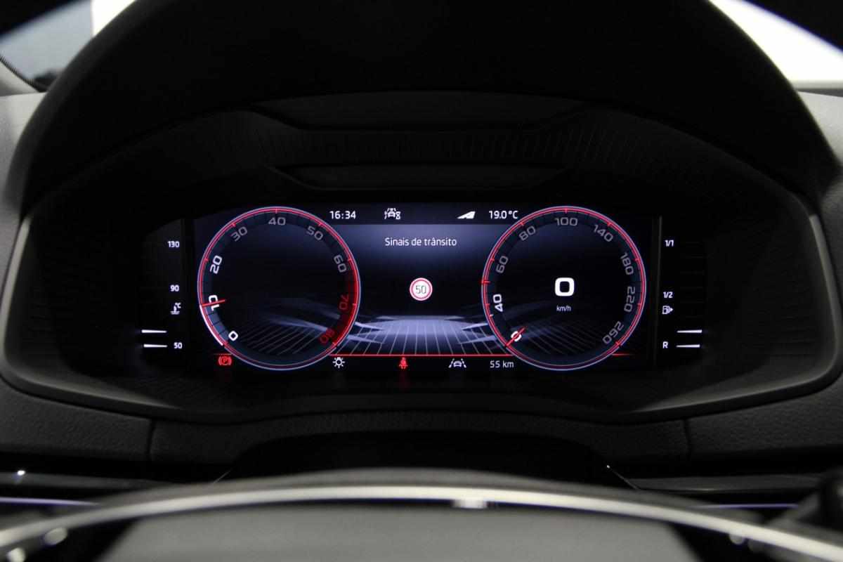 skoda-karoq-1-0-tsi-2025-gasolina-999cc