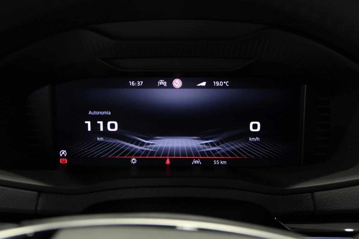 skoda-karoq-1-0-tsi-2025-gasolina-999cc