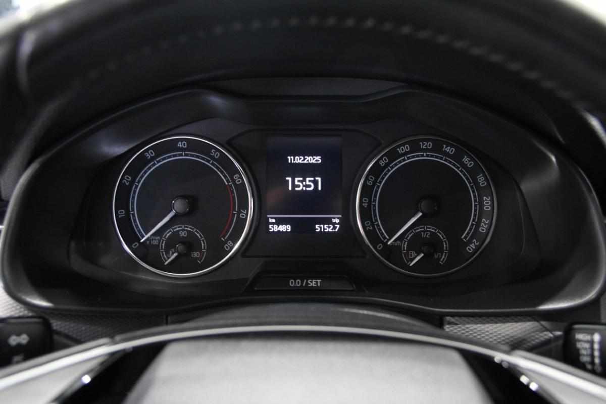 skoda-kamiq-1-0-tsi-2023-gasolina-999cc