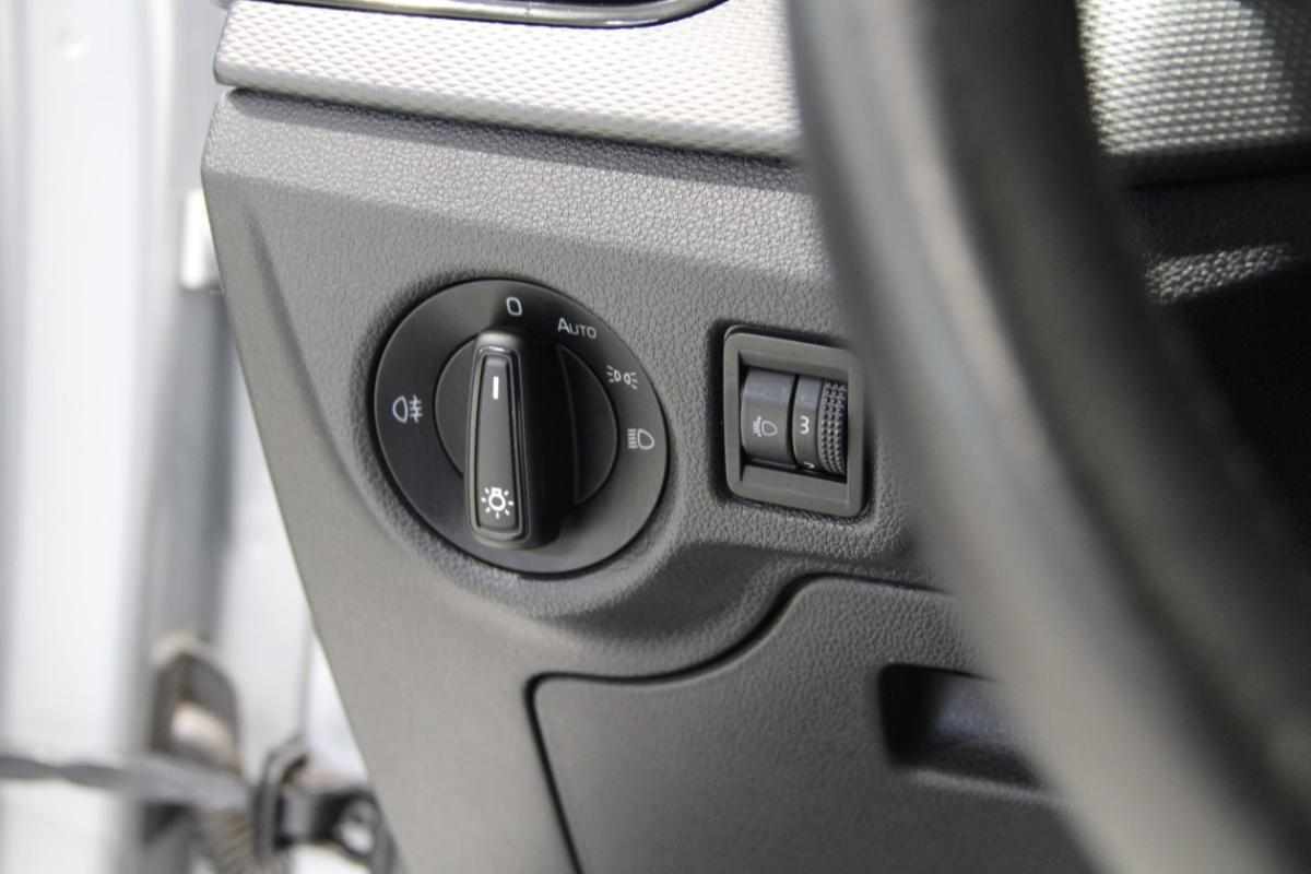 skoda-kamiq-1-0-tsi-2023-gasolina-999cc