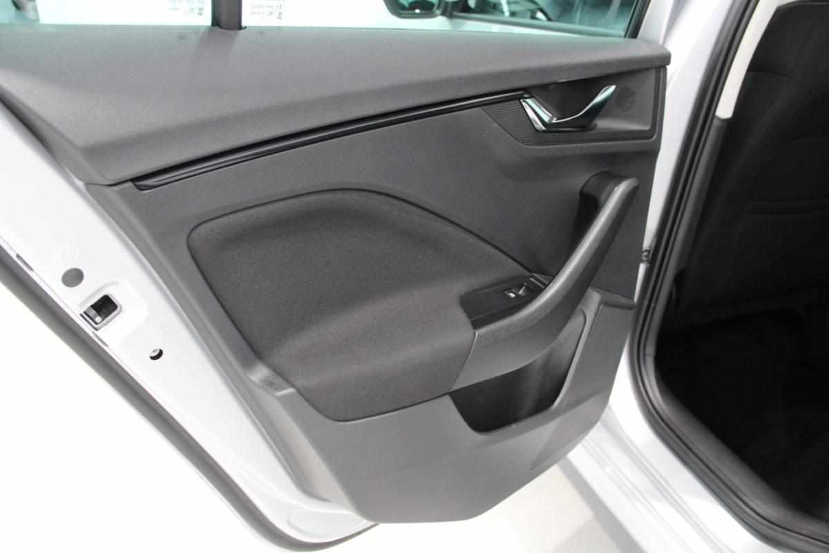 skoda-kamiq-1-0-tsi-2023-gasolina-999cc