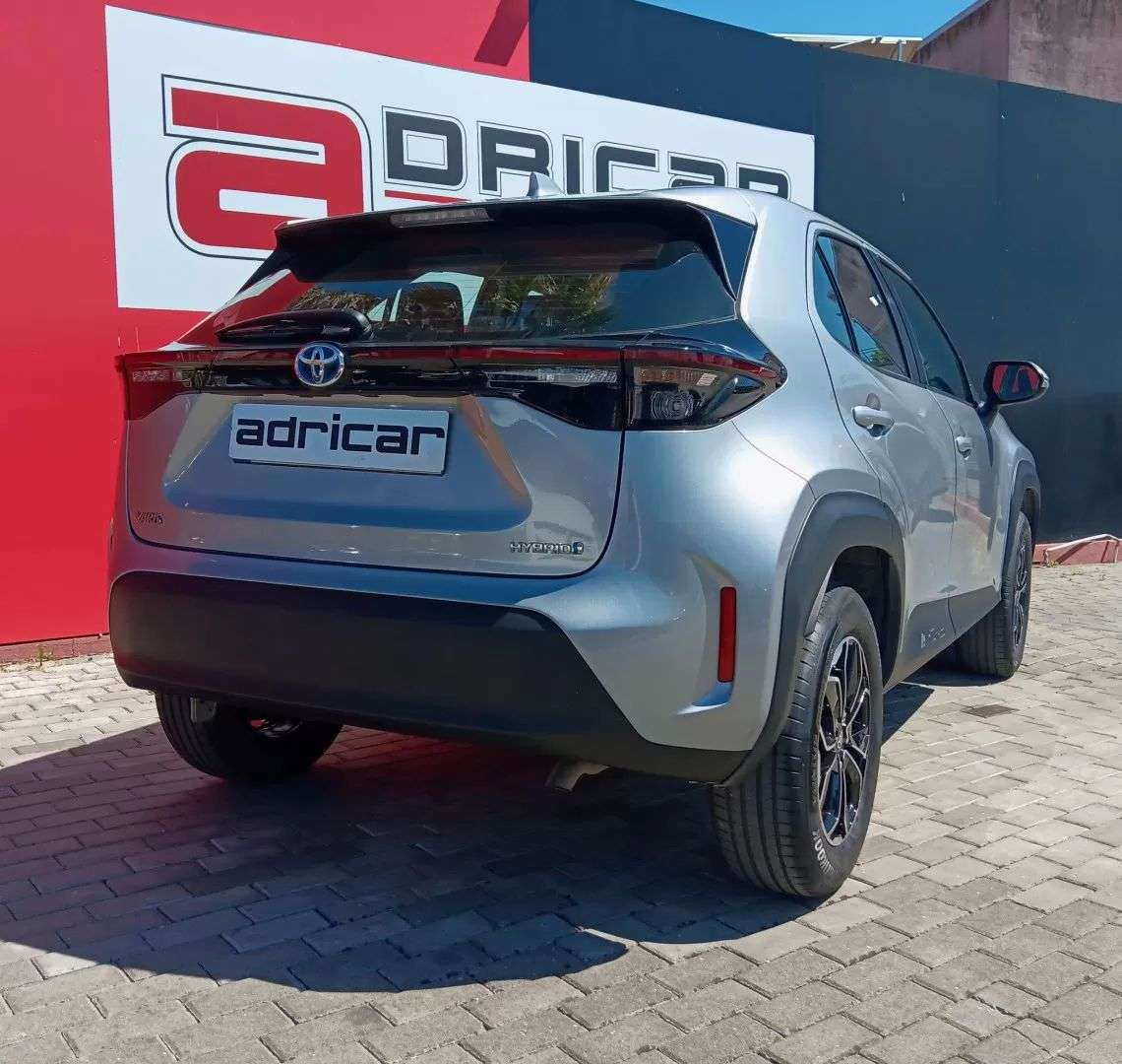 toyota-yaris-cross-2022-hibrido-a-gasolina-1490cc
