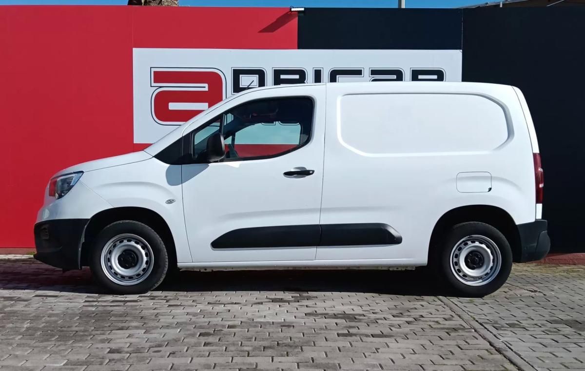 opel-combo-van-2022-diesel-1499cc
