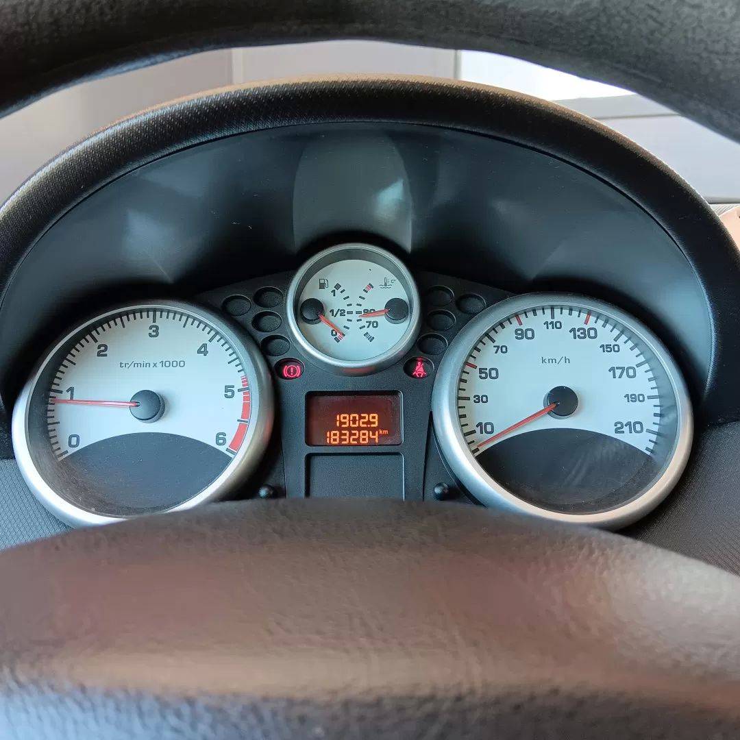 peugeot-207-2007-diesel-1398cc