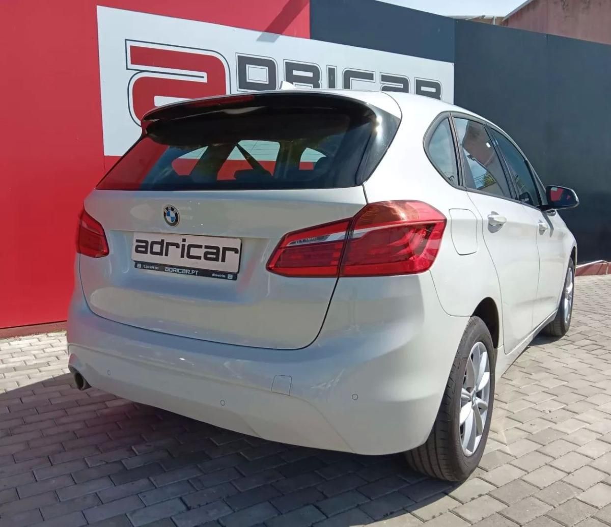 bmw-serie-2-2021-diesel-1496cc