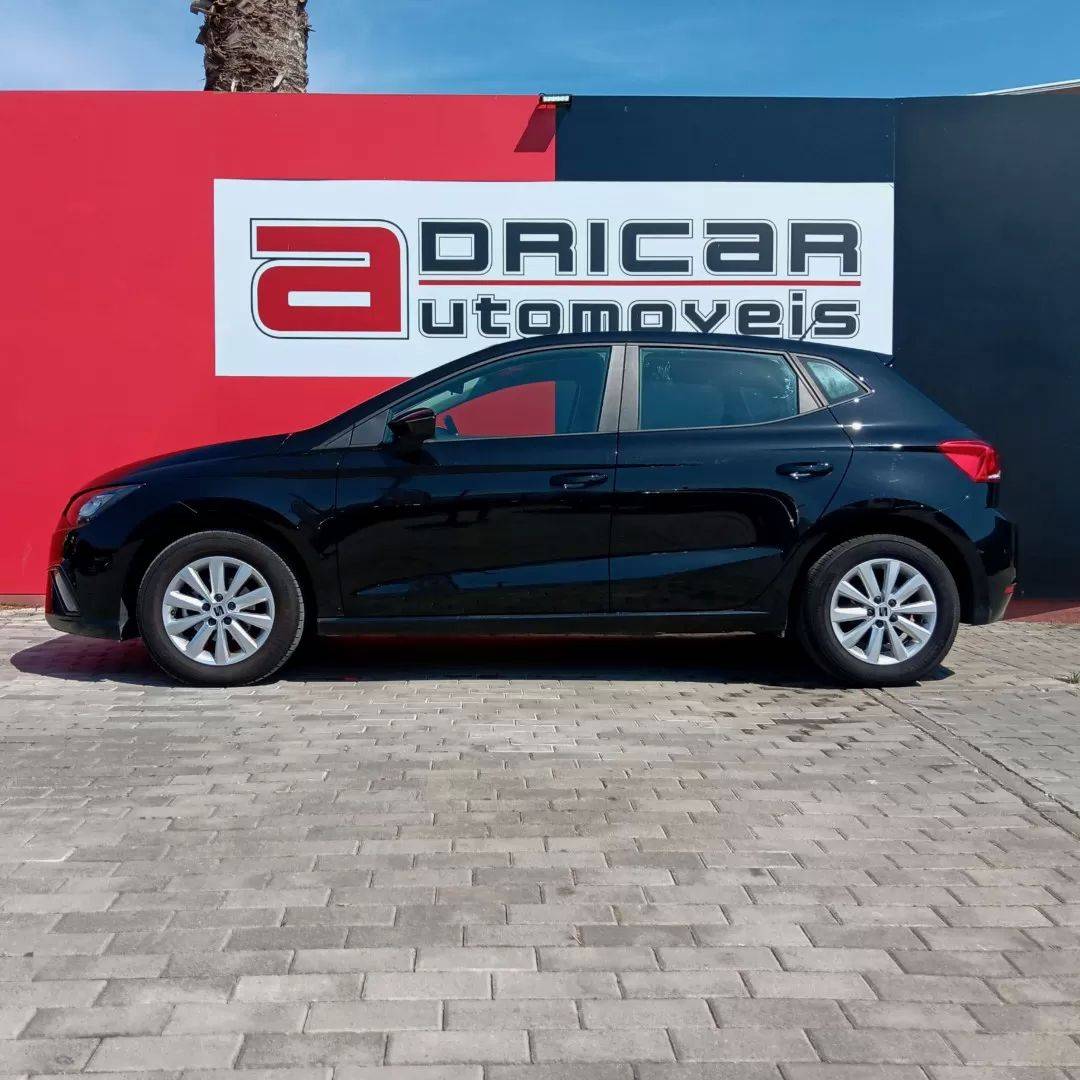 seat-ibiza-2023-gasolina-999cc
