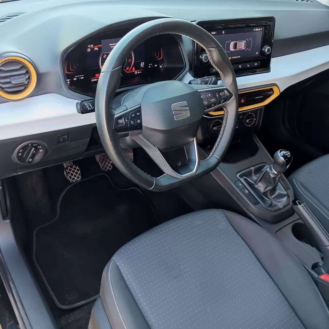 seat-ibiza-2023-gasolina-999cc