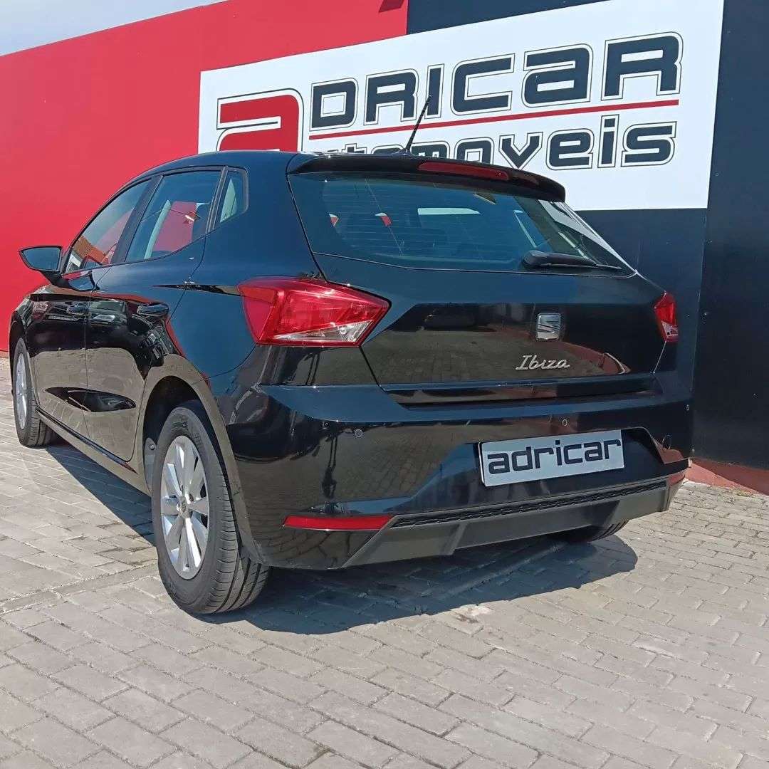 seat-ibiza-2023-gasolina-999cc