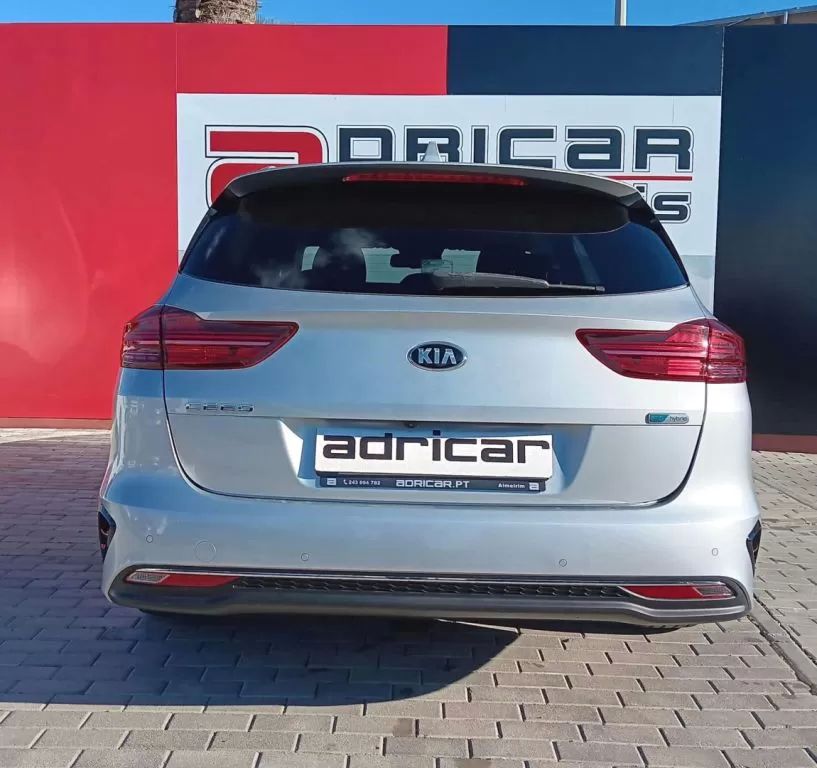 kia-ceed-sw-2021-diesel-1598cc