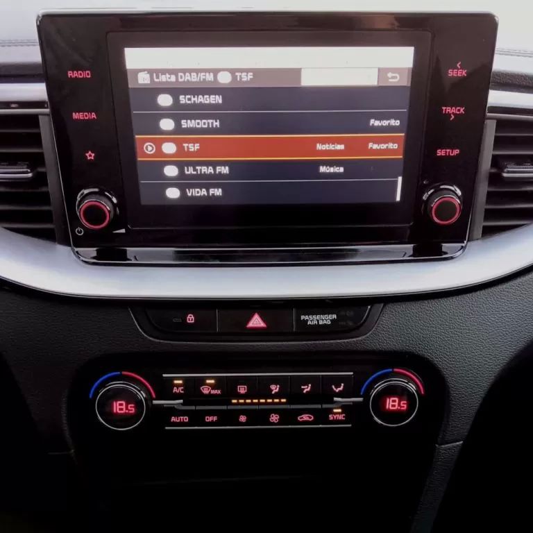 kia-ceed-sw-2021-diesel-1598cc