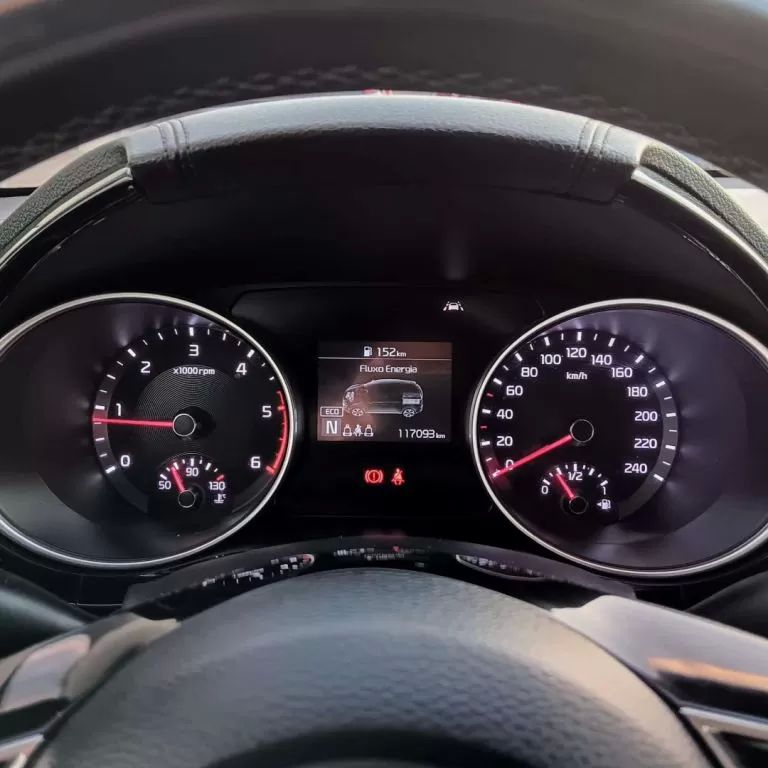 kia-ceed-sw-2021-diesel-1598cc