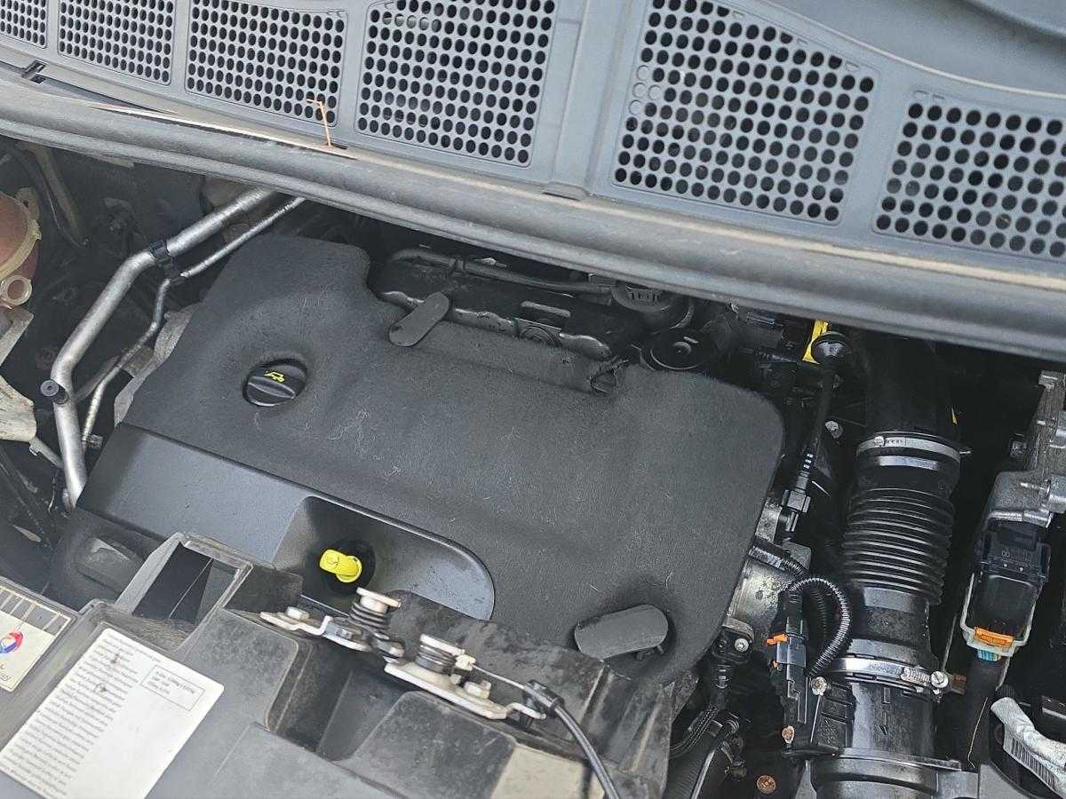 peugeot-expert-2018-diesel-1997cc
