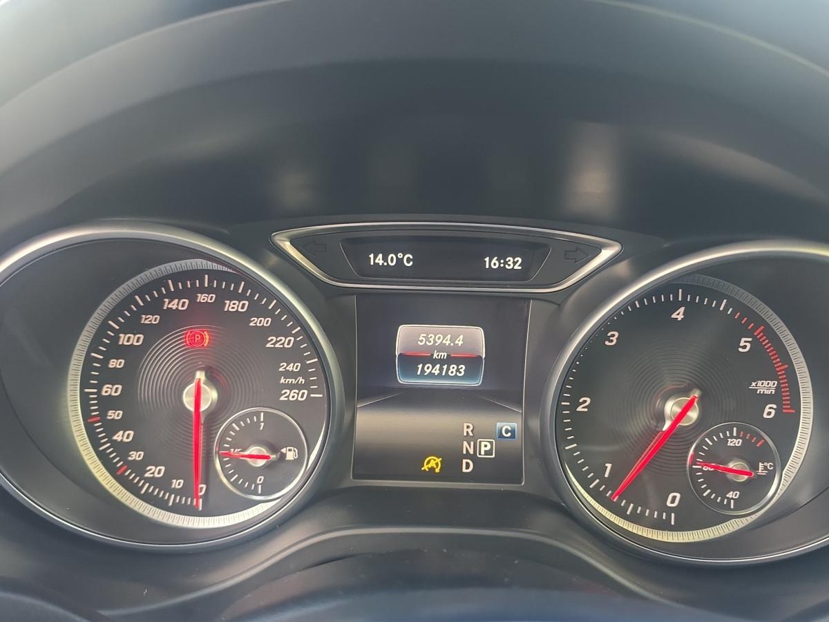 mercedes-benz-gla-2018-diesel-2143cc