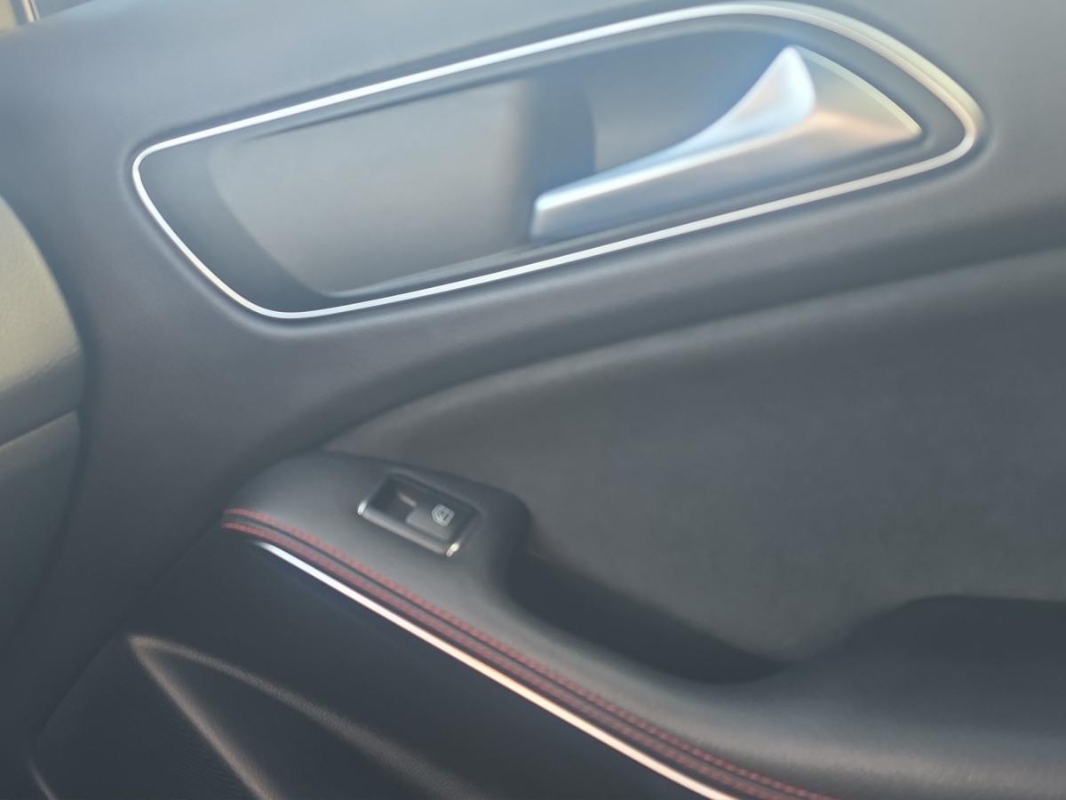mercedes-benz-gla-2018-diesel-2143cc