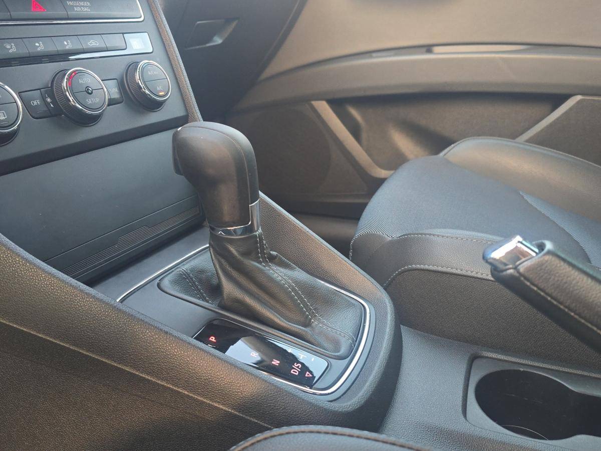 seat-leon-2015-diesel-1968cc