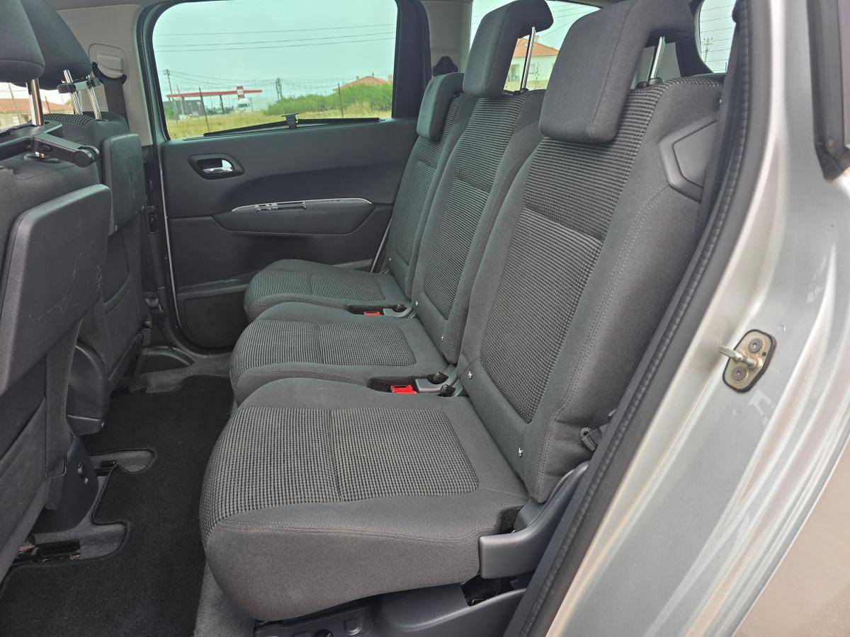 peugeot-5008-2015-diesel-1560cc