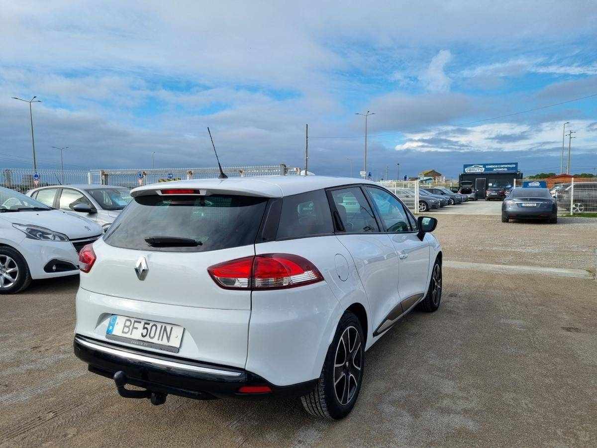 renault-clio-sport-tourer-2013-diesel-1461cc