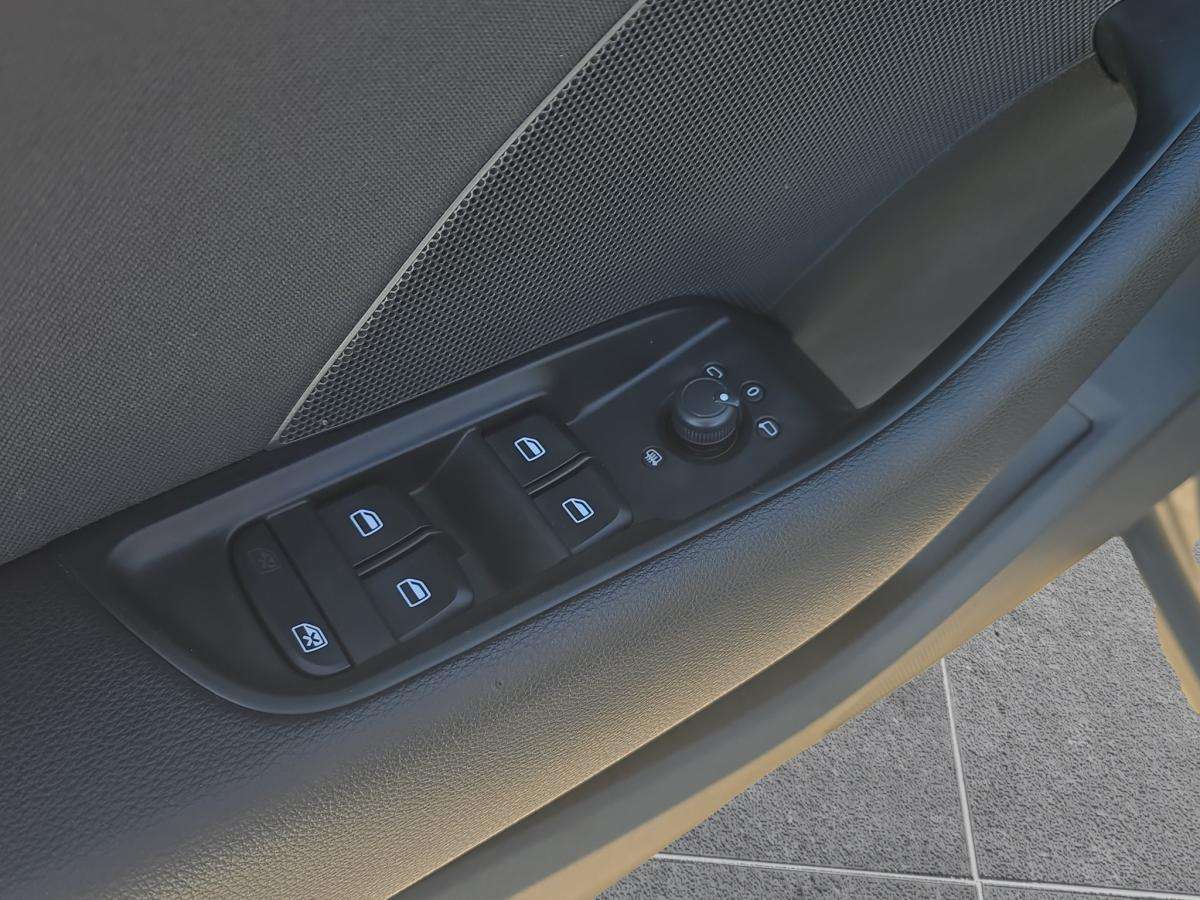 audi-a3-sportback-2014-diesel-1598cc