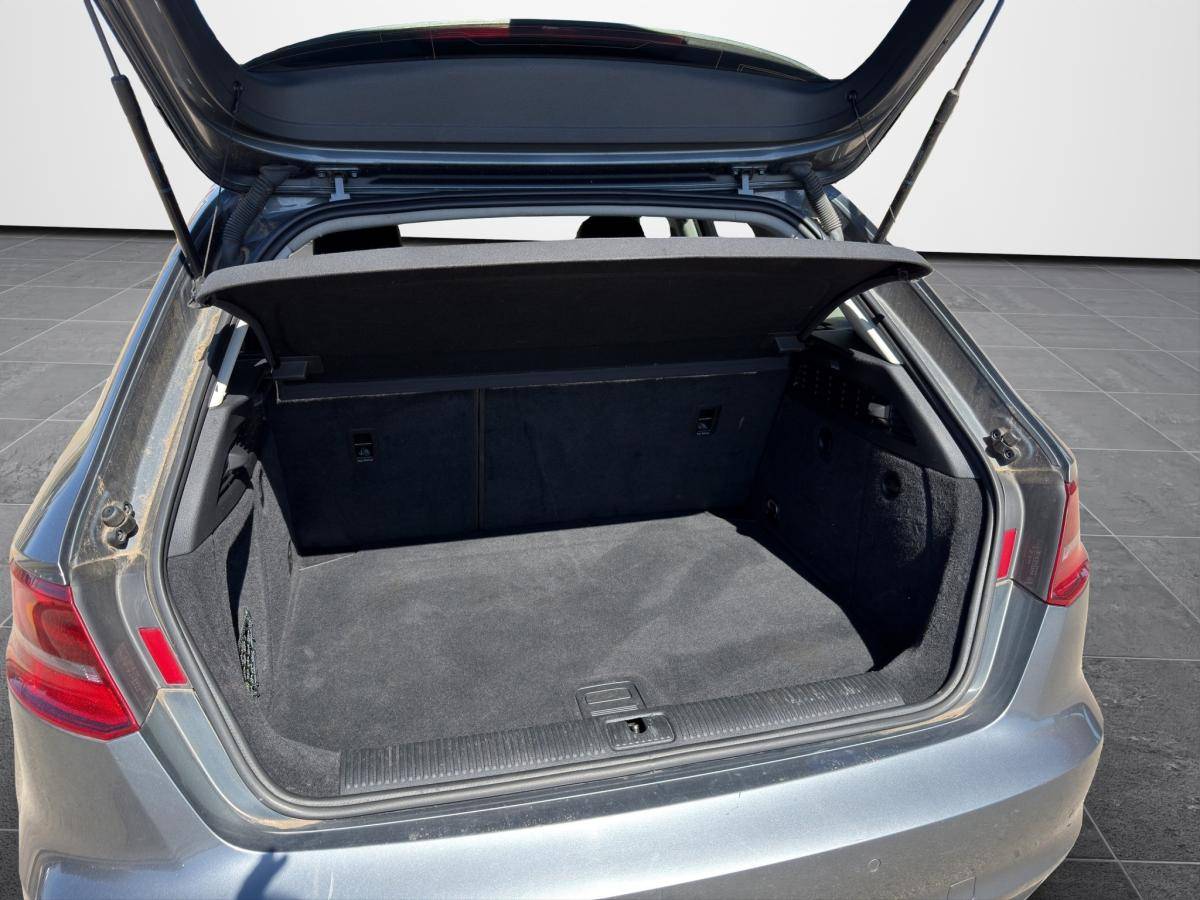 audi-a3-sportback-2015-diesel-1598cc