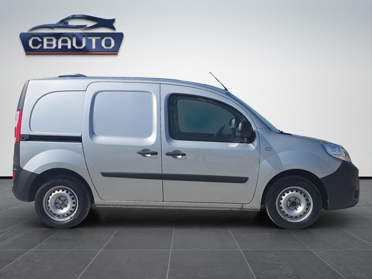 nissan-nv250-2019-diesel-1461cc