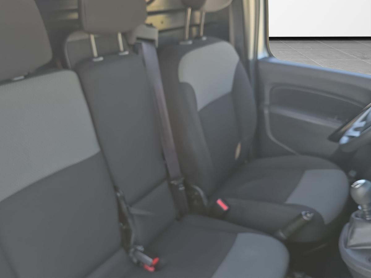 nissan-nv250-2019-diesel-1461cc