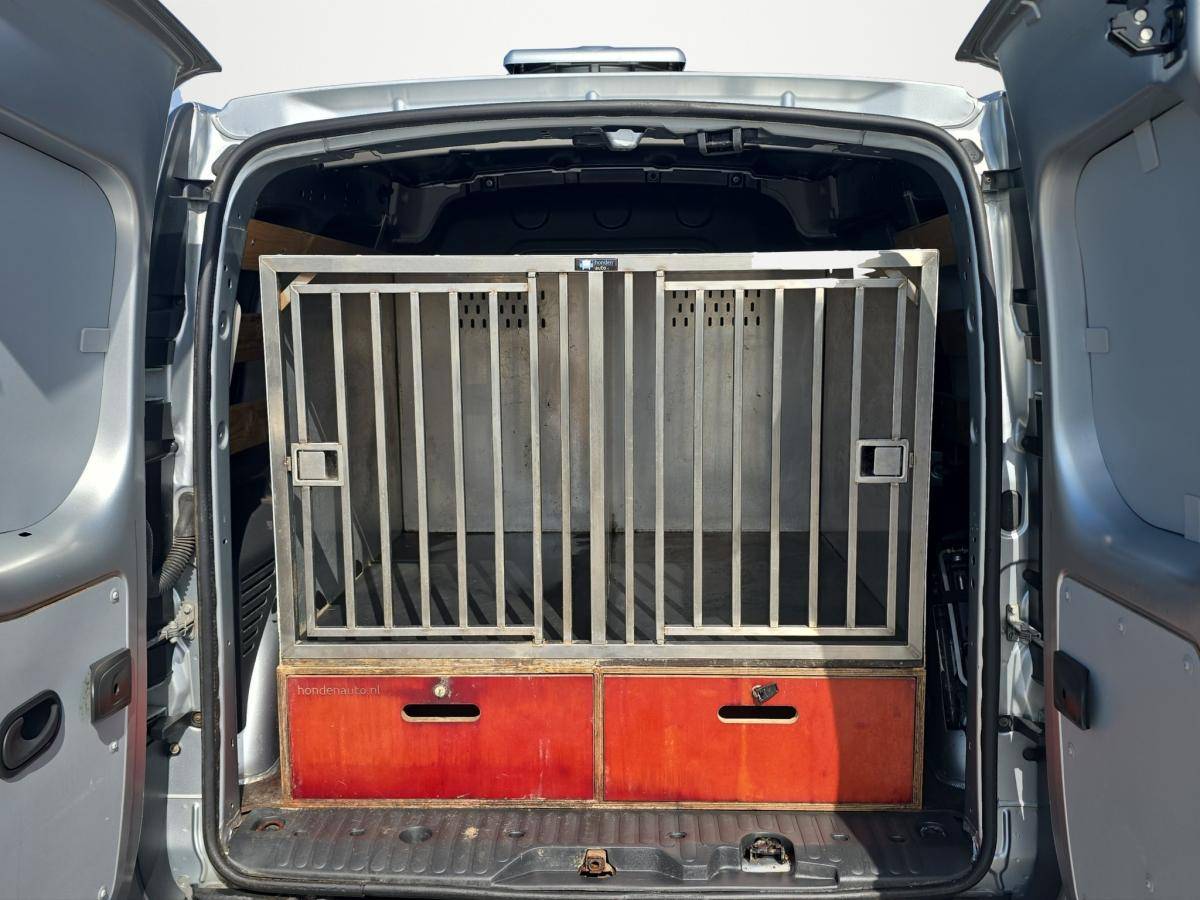 nissan-nv250-2019-diesel-1461cc