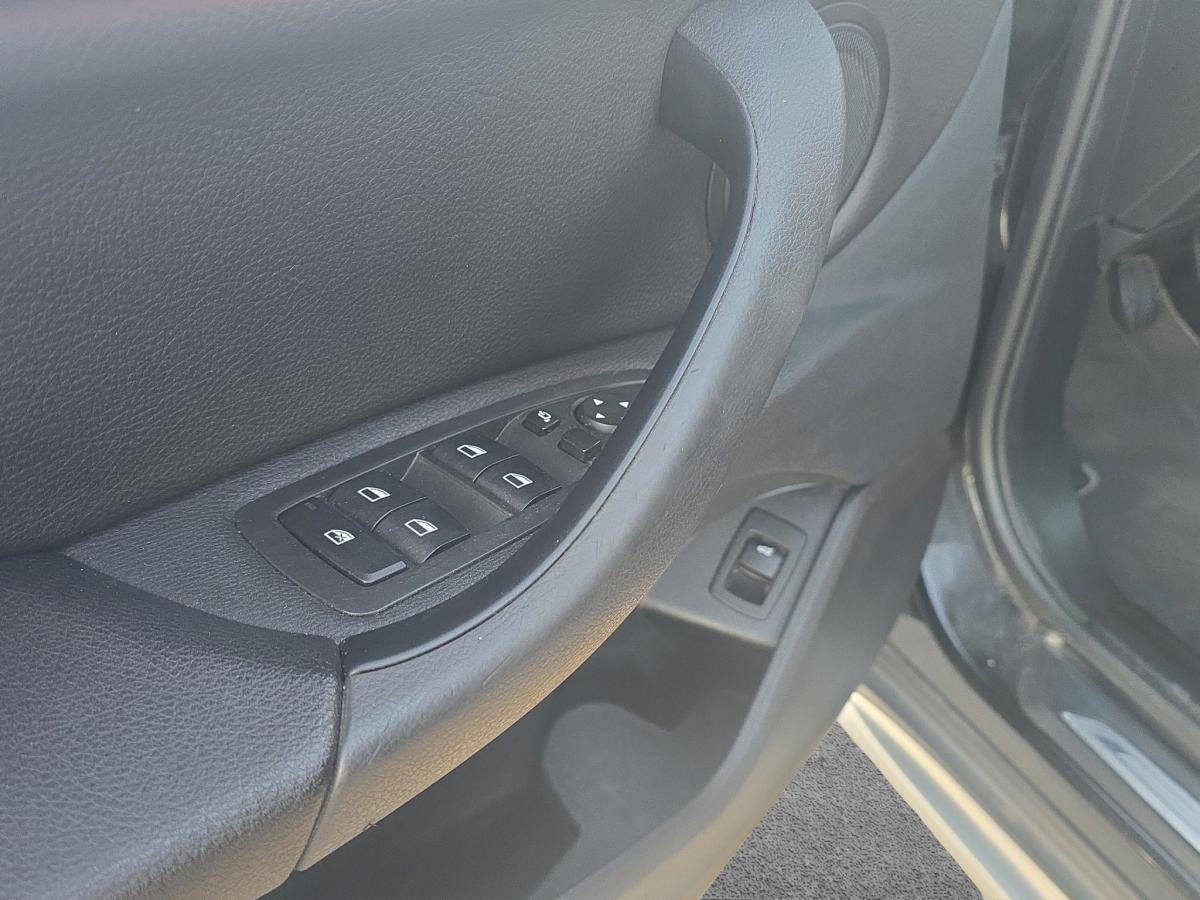 bmw-x1-2021-diesel-1496cc