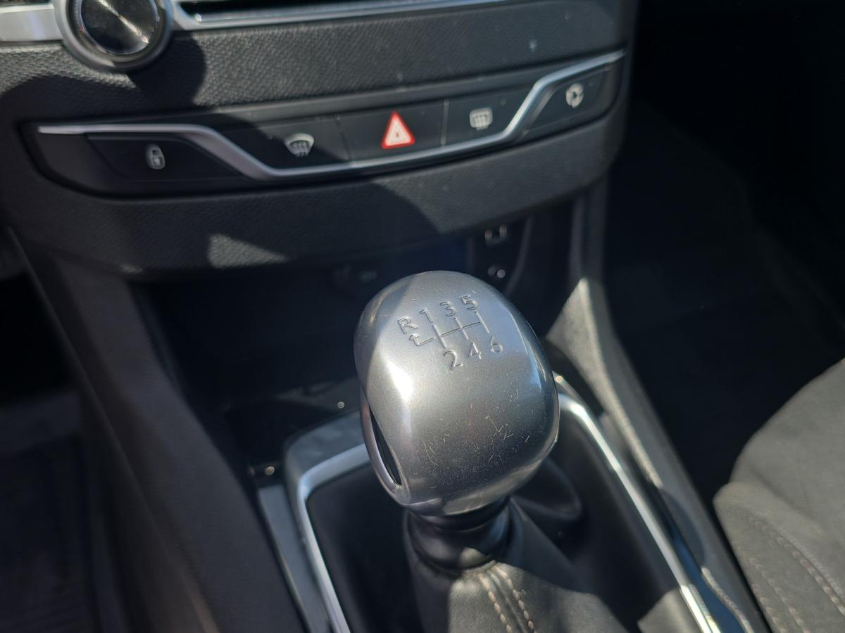peugeot-308-sw-2015-diesel-1560cc