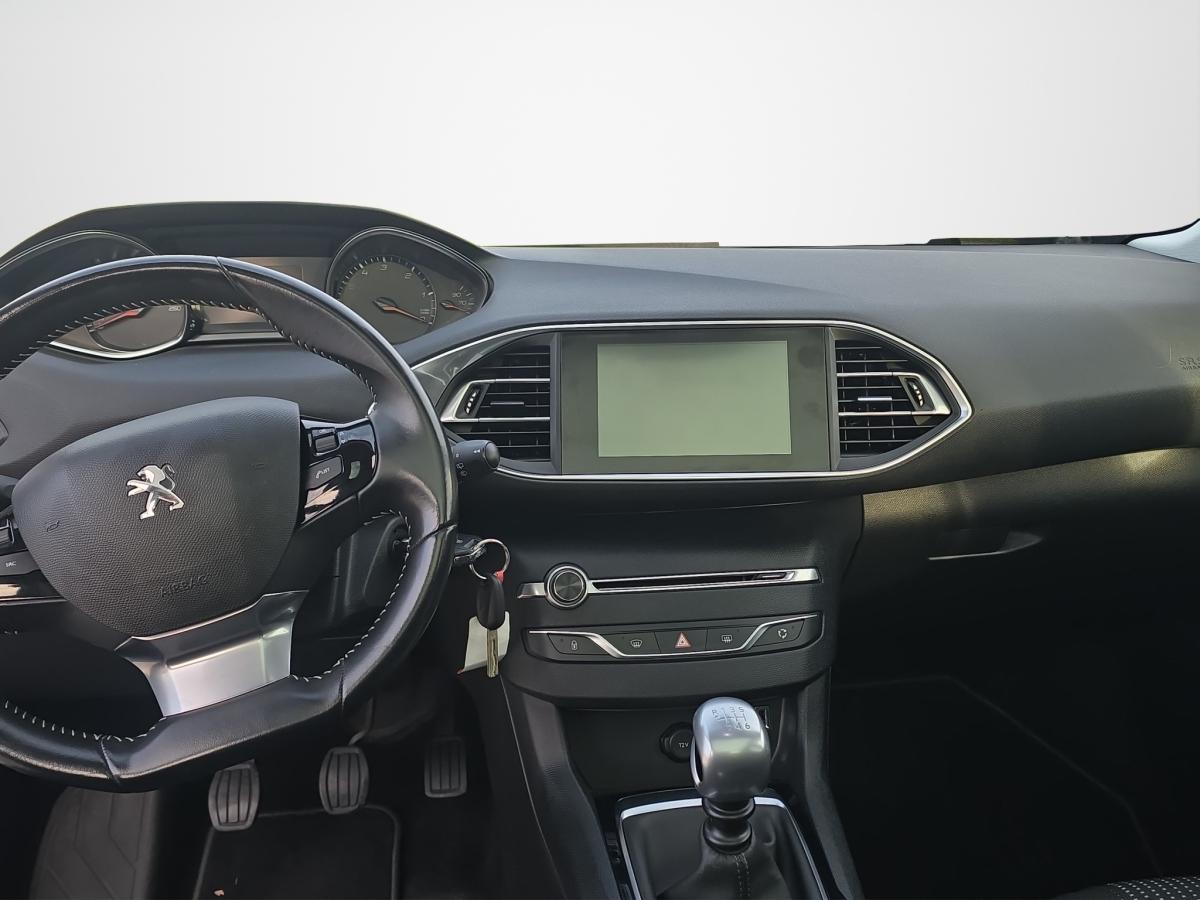 peugeot-308-sw-2015-diesel-1560cc