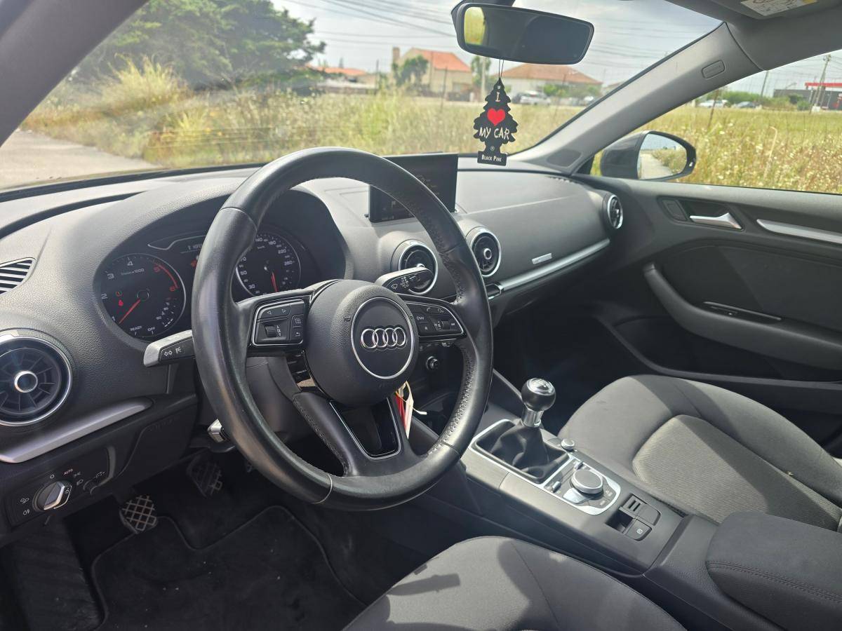 audi-a3-sportback-2017-diesel-1598cc