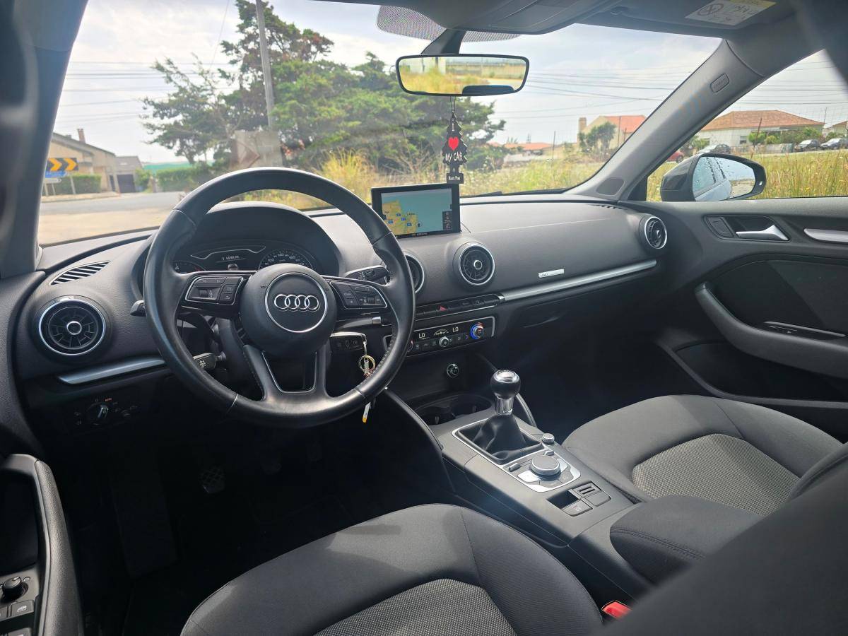 audi-a3-sportback-2017-diesel-1598cc