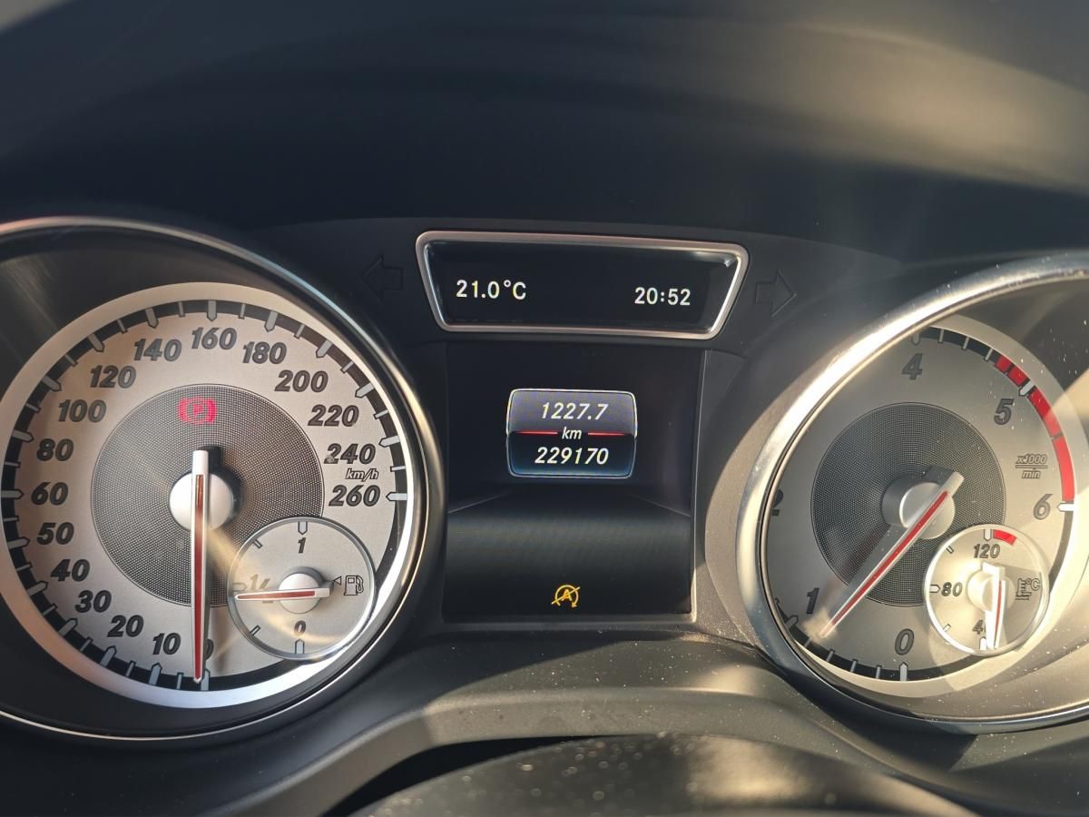 mercedes-benz-cla-2016-diesel-1461cc