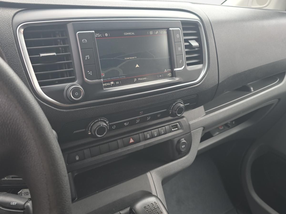 citroen-spacetourer-2017-diesel-1560cc
