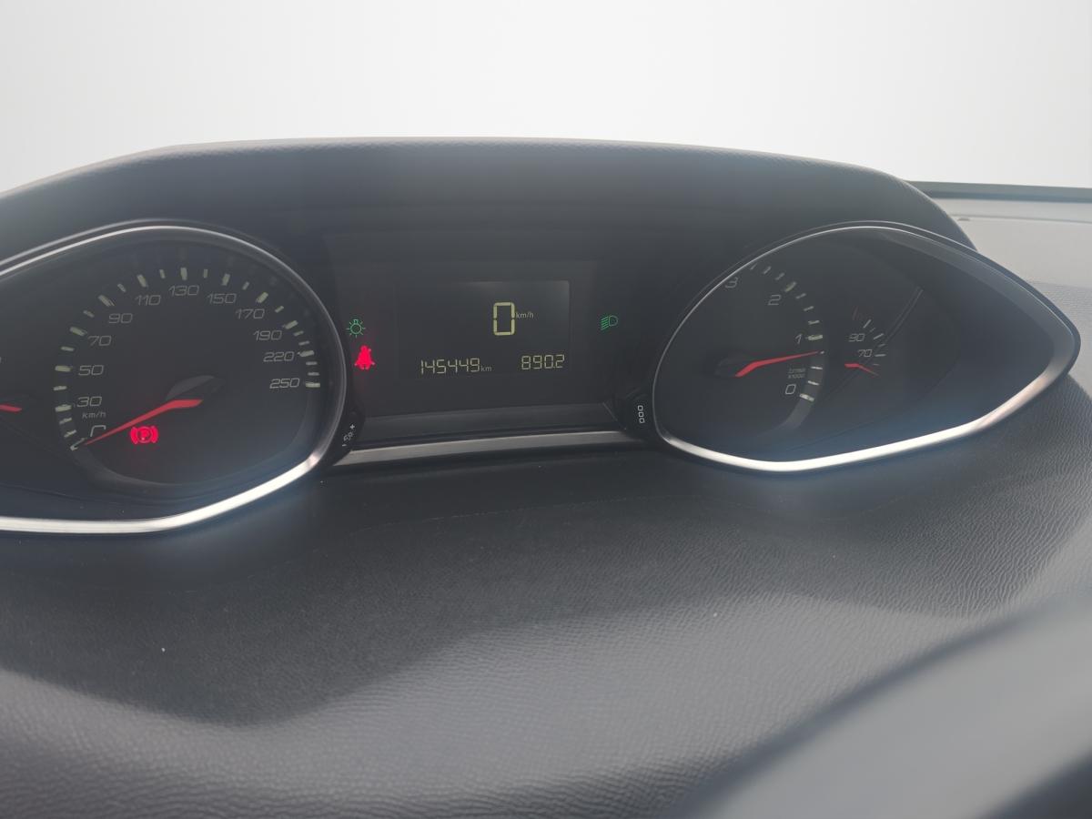 peugeot-308-sw-2014-diesel-1560cc