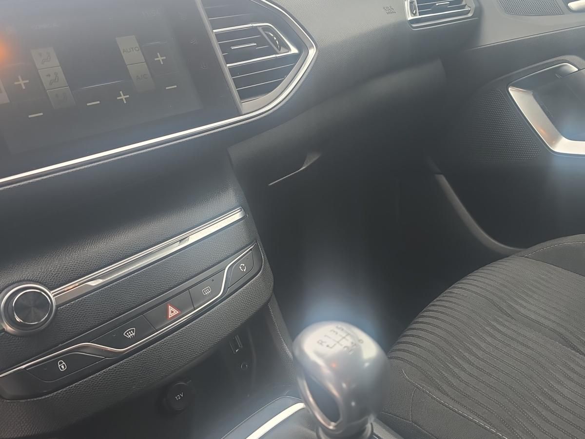 peugeot-308-sw-2014-diesel-1560cc